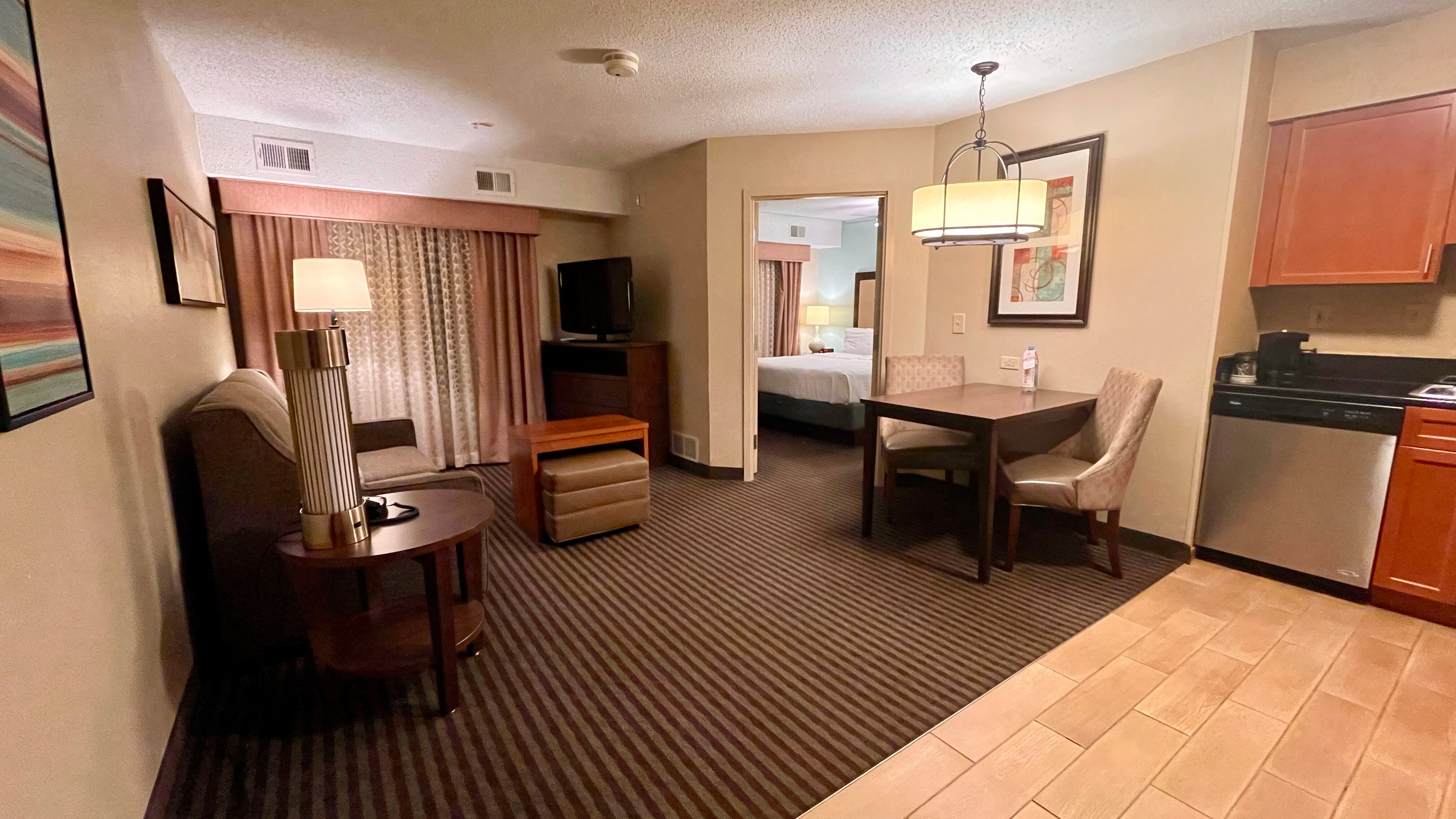 哥伦布希利亚德希尔顿惠庭套房酒店-客卧