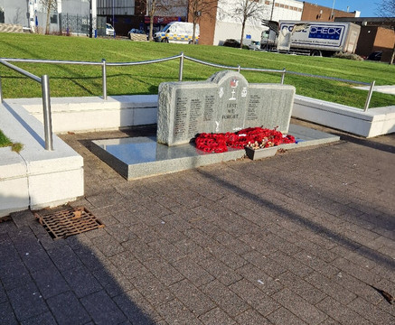 Kirkby War Memorial-Kirkby必去景点