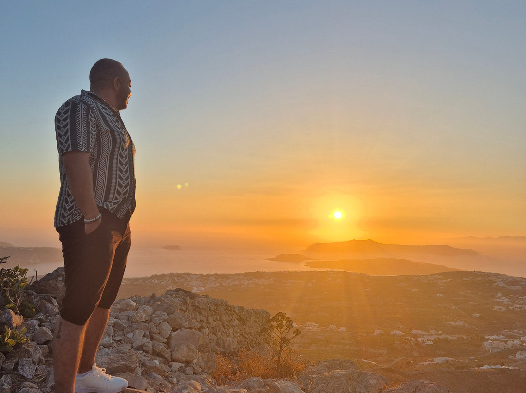 Santorini Tourism Center-圣托里尼必去景点