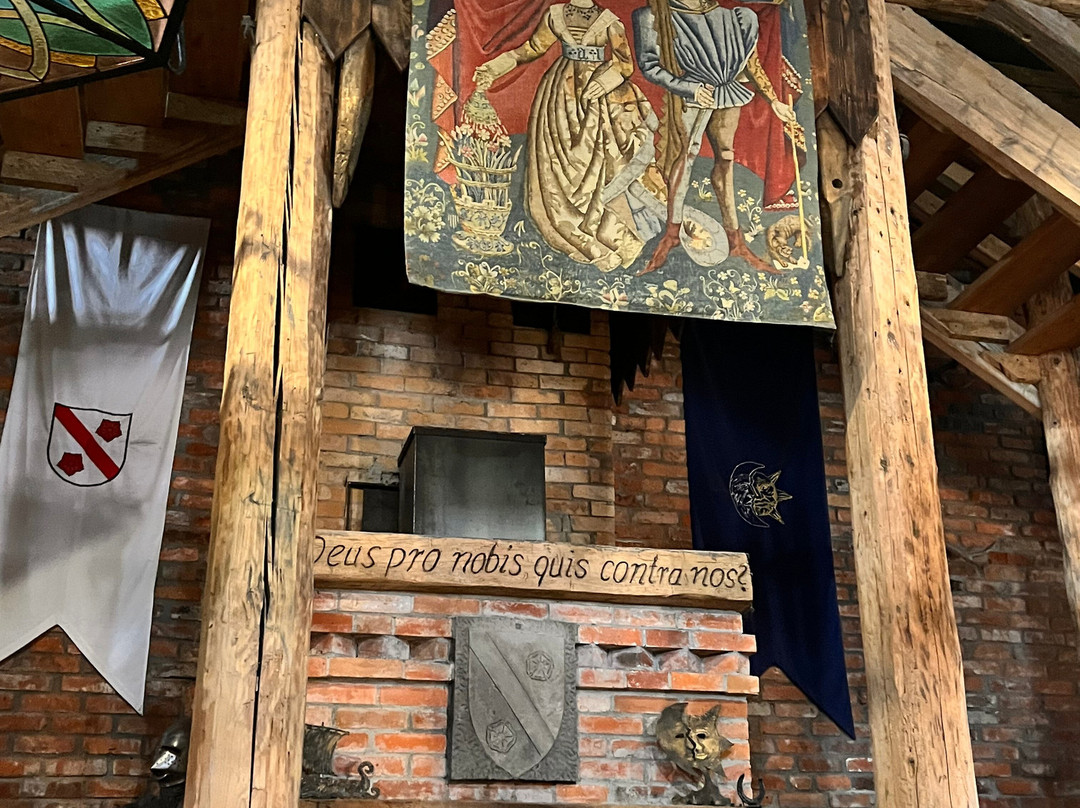Zamek Stara Baśń景点图片