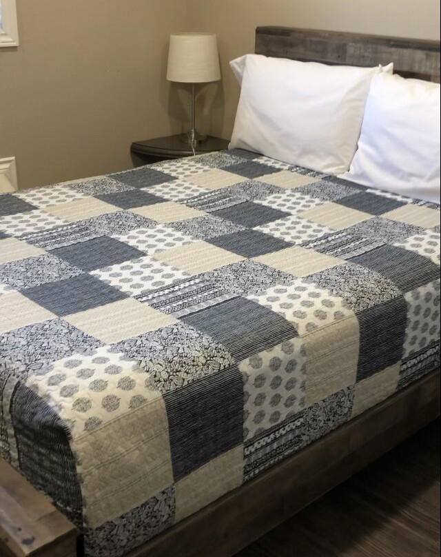 Timber Wolf Inn主图