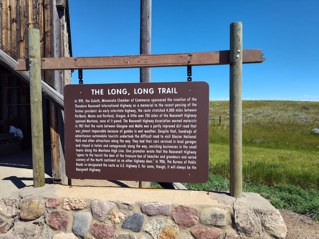 Sleeping Buffalo Rock-Saco必去景点