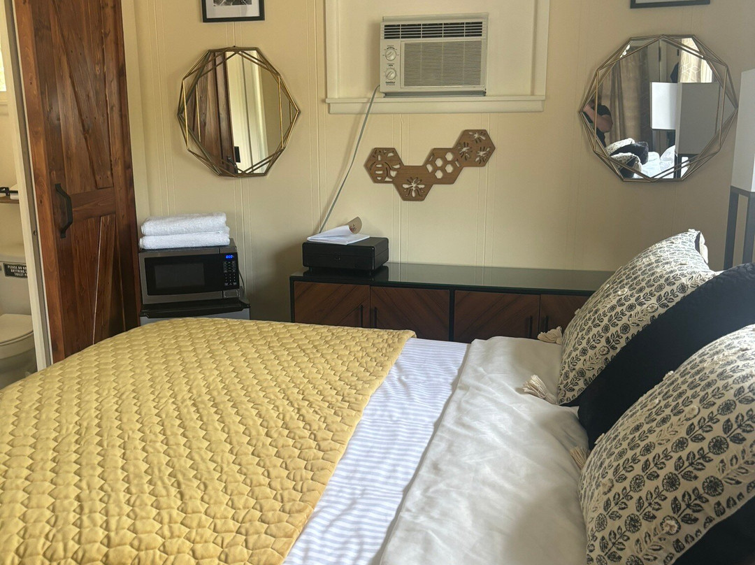 Wooden Boat Inn主图