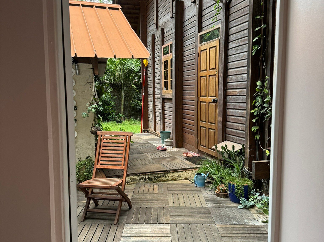 Chalet Ohana, Airport Family House