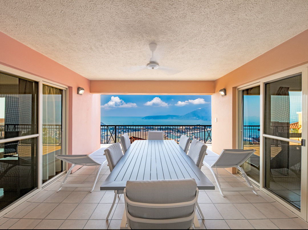 马提尼克圣灵度假村主图