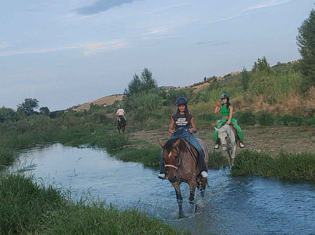 WILD WEST ABRUZZO-Mosciano Sant'Angelo必去景点