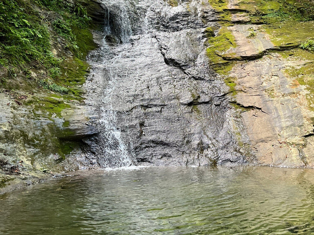 Elrod Falls景点图片