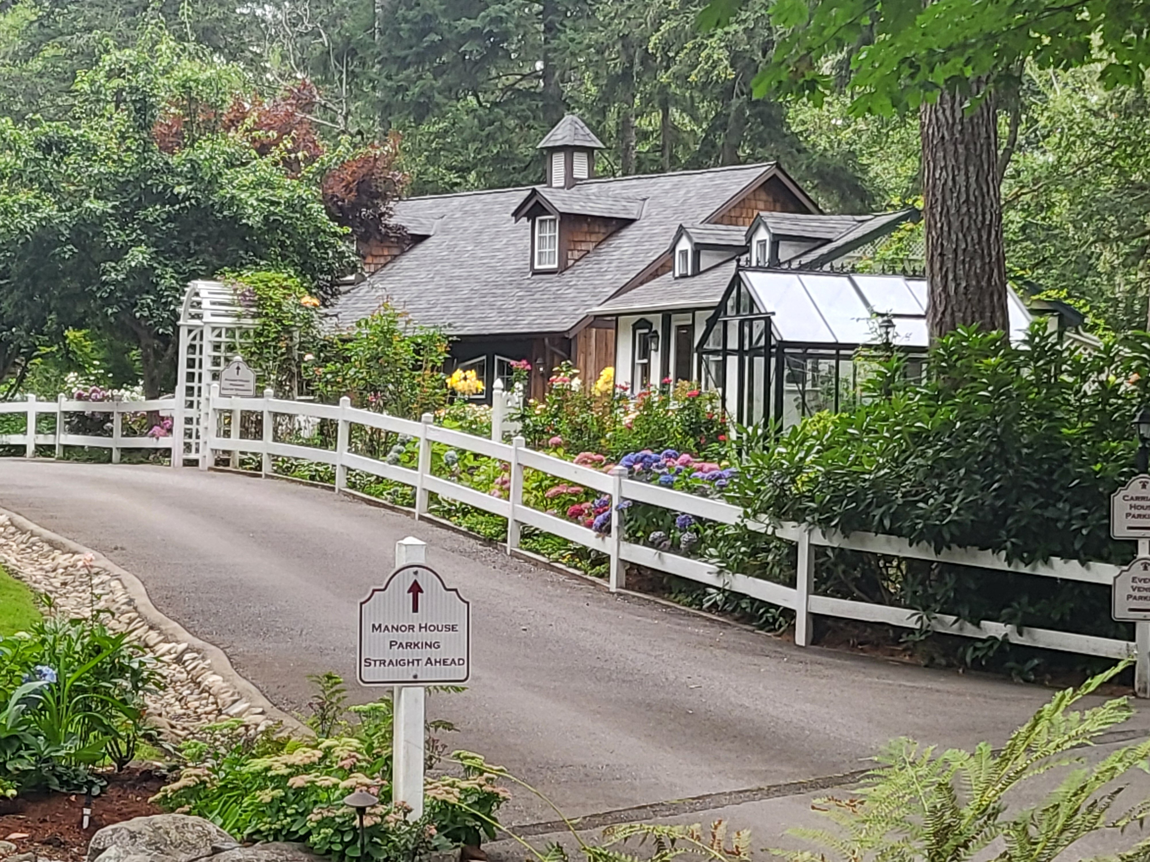 Bear's Lair Bed & Breakfast-官方