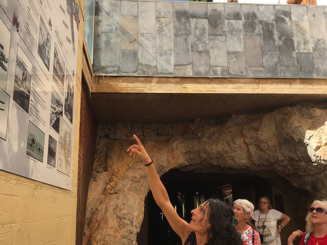 Tunel del Castillo景点图片