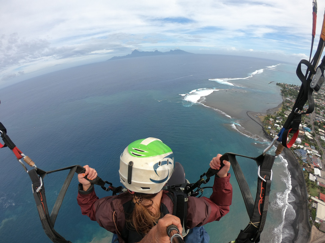 Tahiti Parapente景点图片
