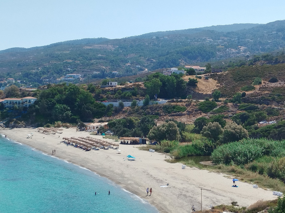 Paralia Livadi景点图片
