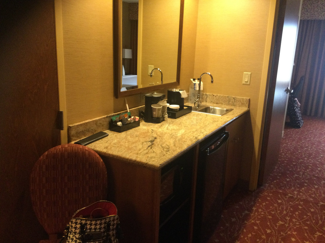 Embassy Suites by Hilton Loveland Conference Center主图