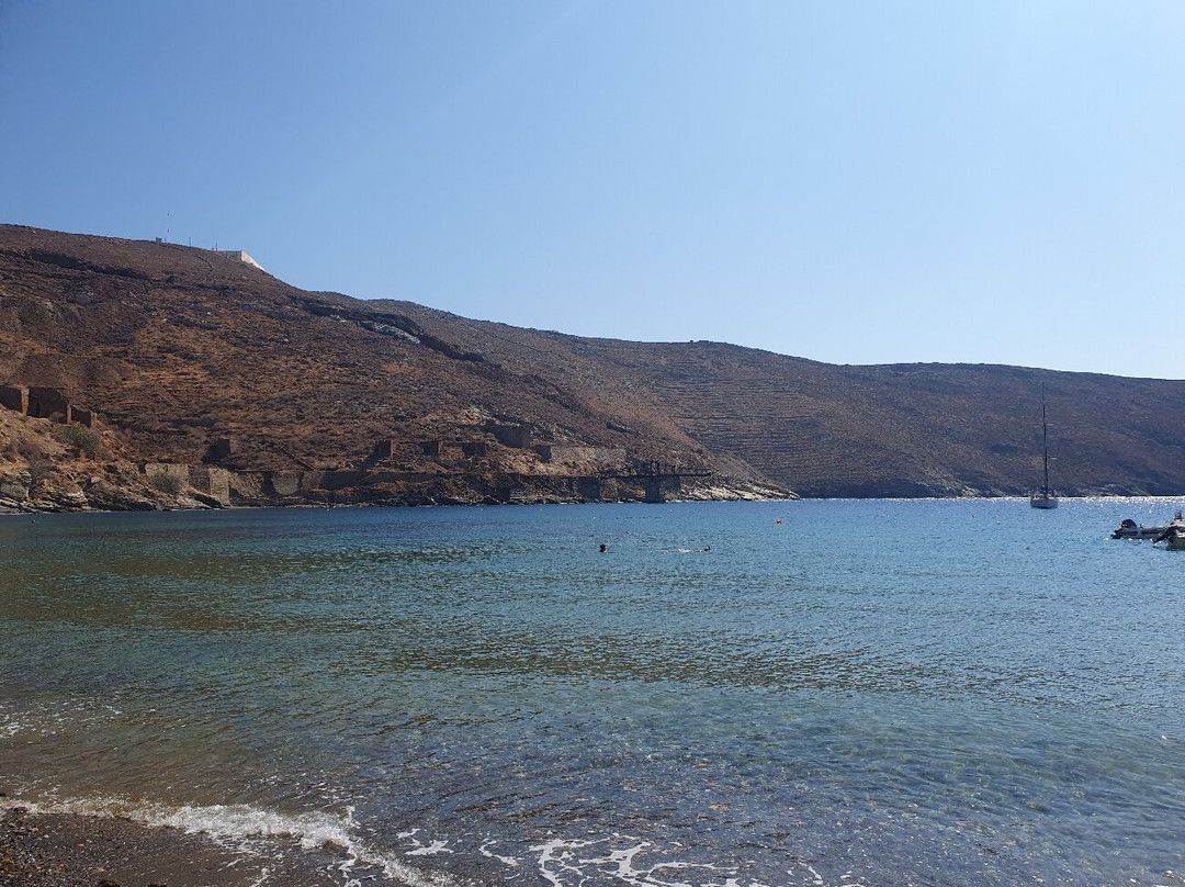 Megalo Livadi Beach-Megalo Livadi必去景点