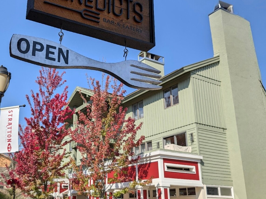 Benedict's Eatery and Bar