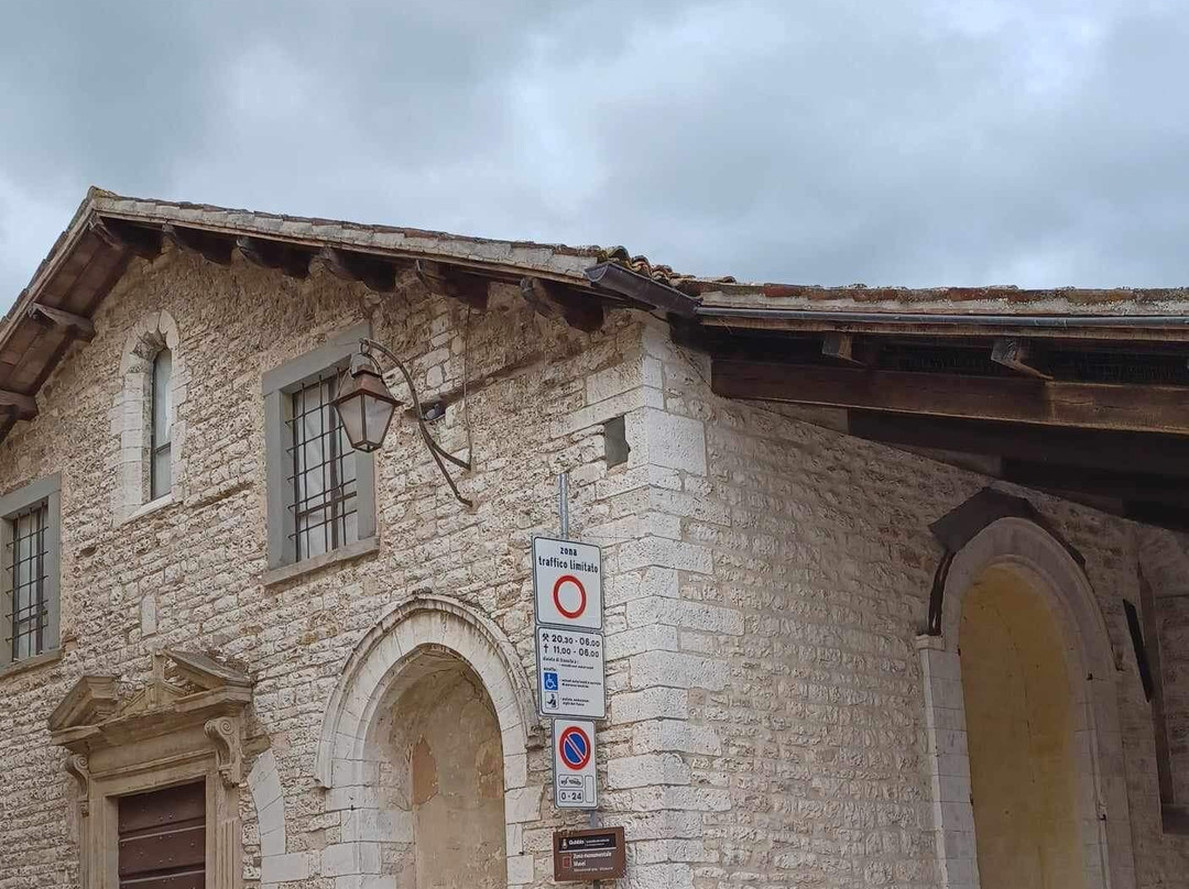 Chiesa di Santa Maria dei Laici景点图片