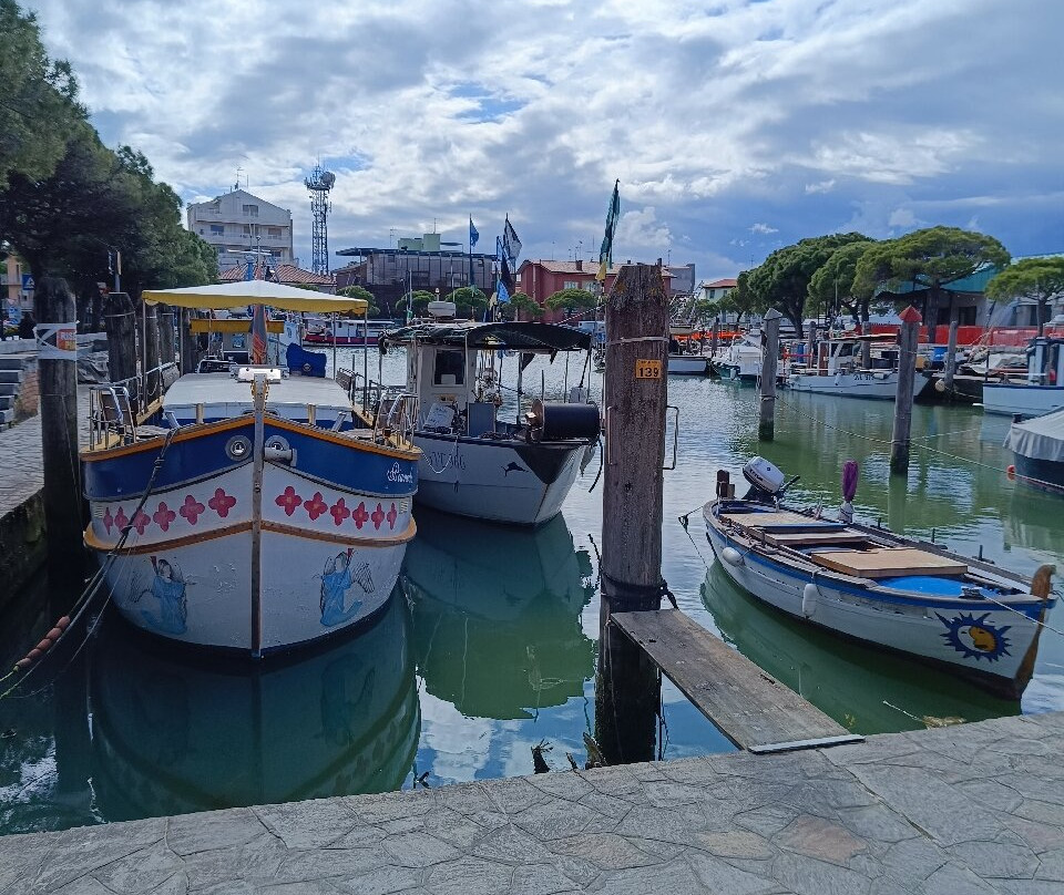 Darsena dell'Orologio-卡奥莱必去景点