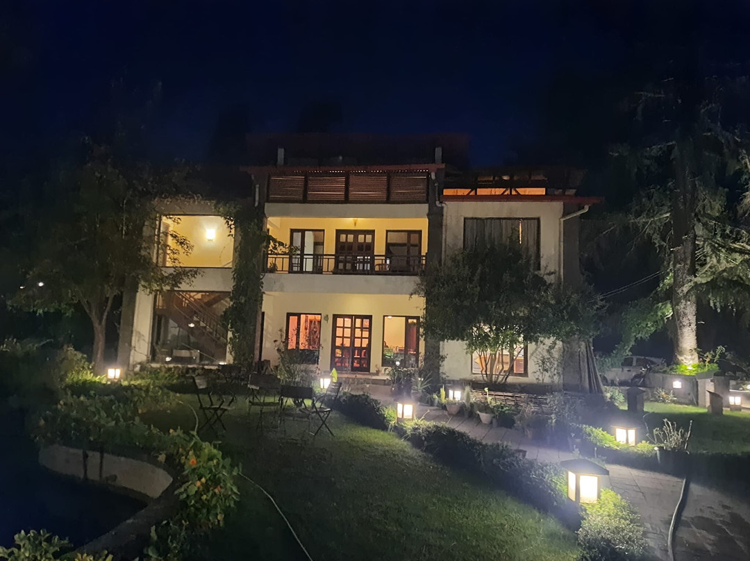 Imperial Heights Binsar主图