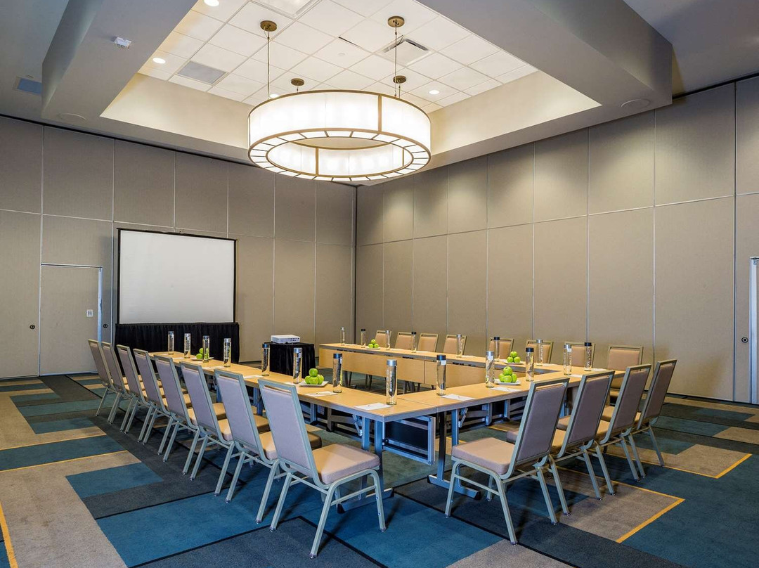 DoubleTree by Hilton Hotel Pittsburgh - Cranberry主图