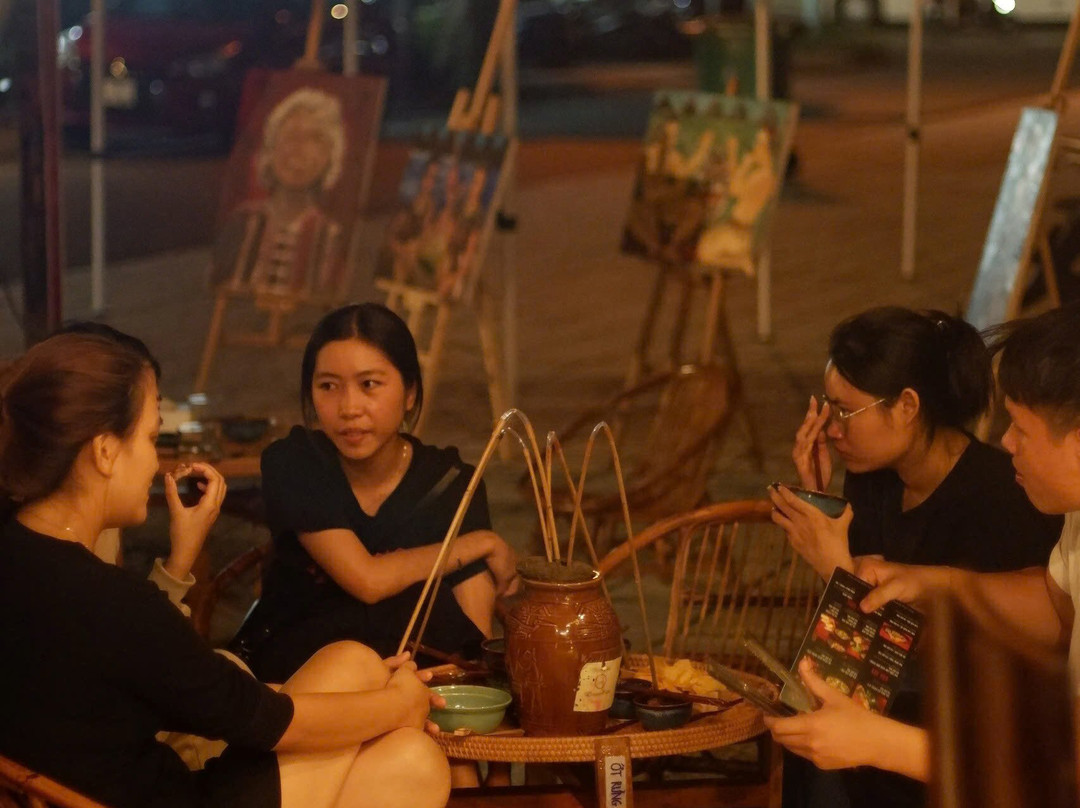 Bếp Làng Xuống Phố