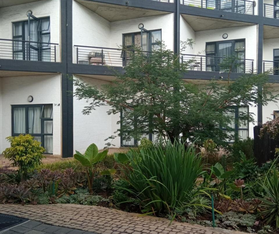 Royal Stina Hotel-style with Swimming pool