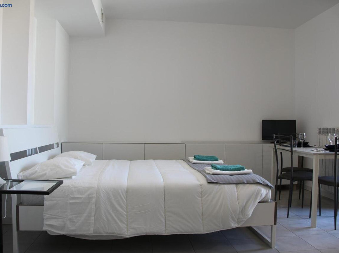 Luxory Suites