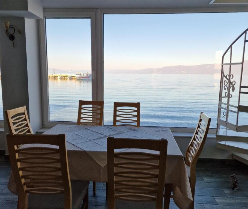 Hotel Restaurant Savoja