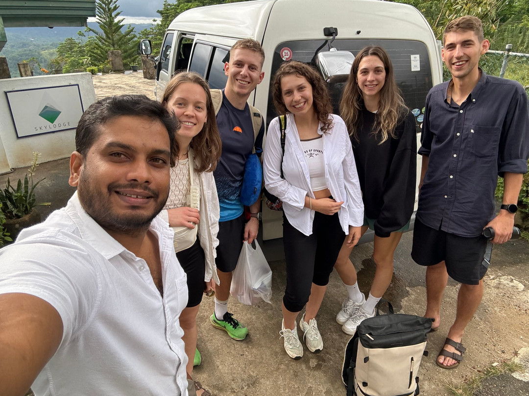 Charith Tours-哈巴拉娜必去景点