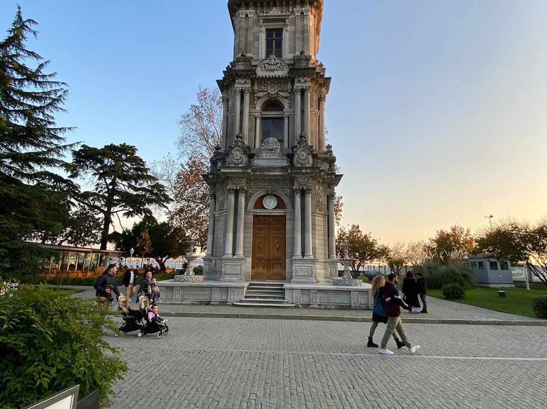 Clock Tower Dolmabahce-伊斯坦布尔必去景点