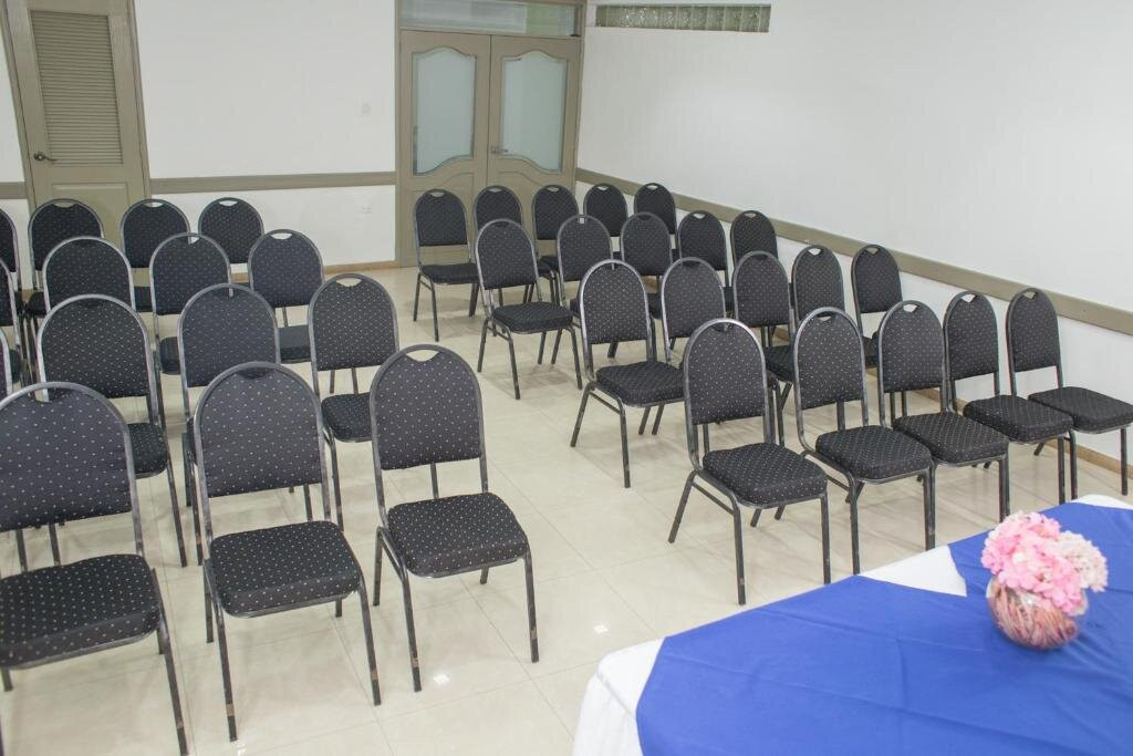 Hotel Costa Bonita主图