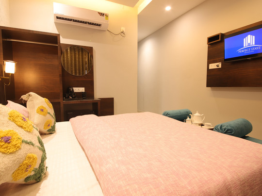 Perfectstayz Laxmi Heritage