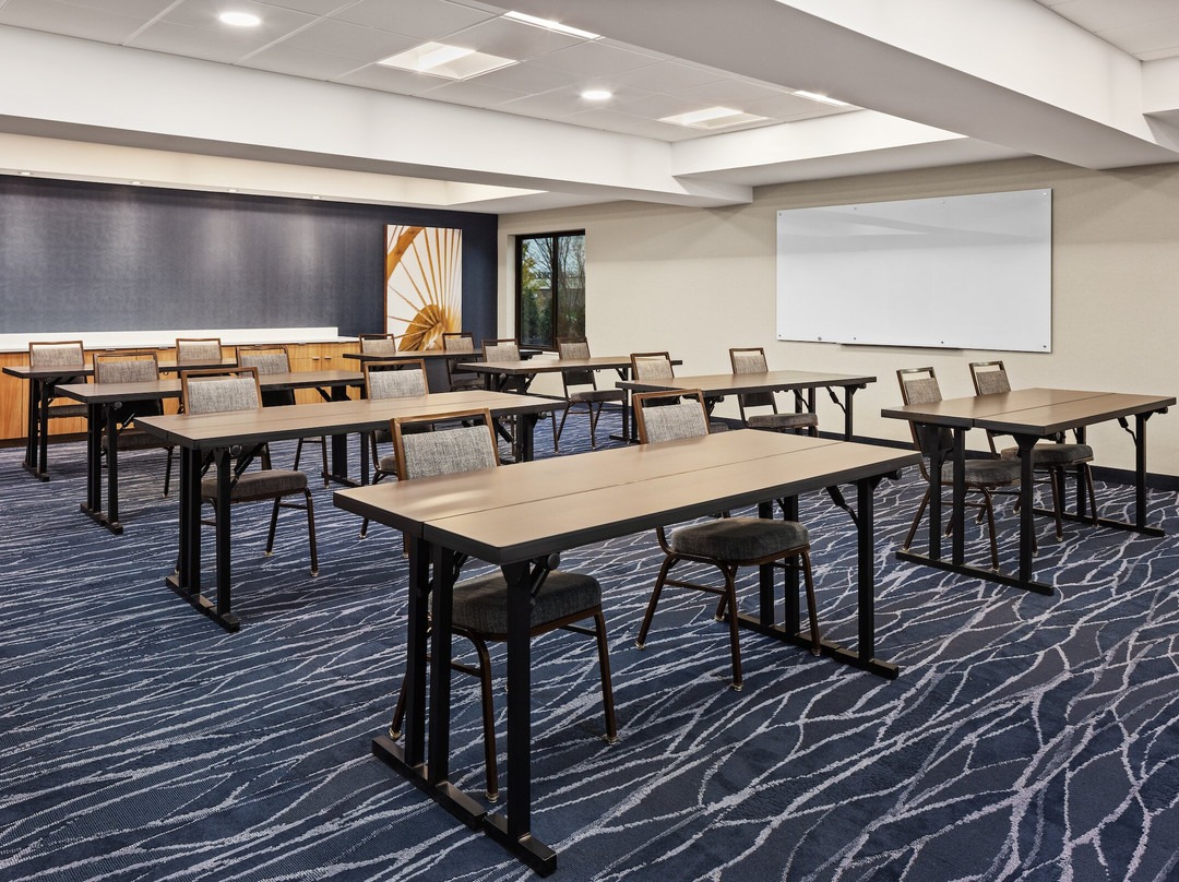 Fairfield by Marriott Inn & Suites Cedar Rapids North主图