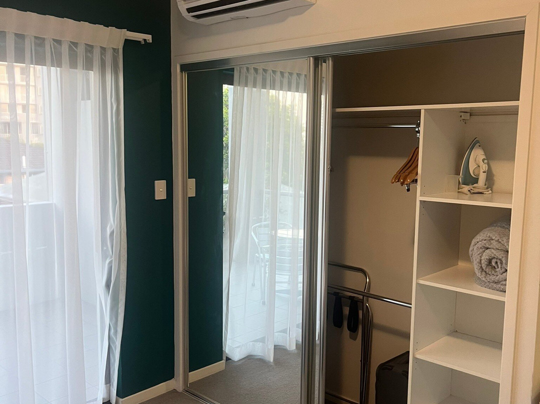 La Vida On Anzac主图