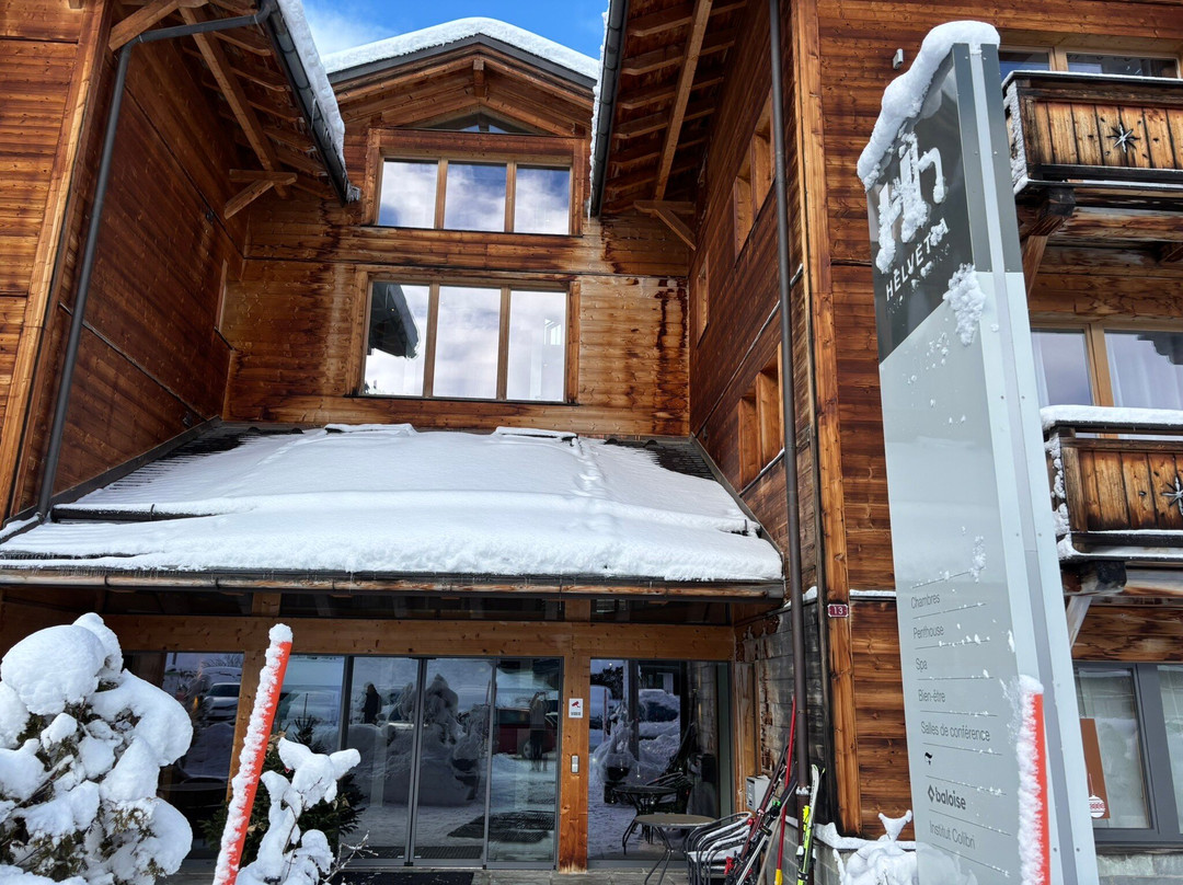 Helvetia Hotel Residence主图