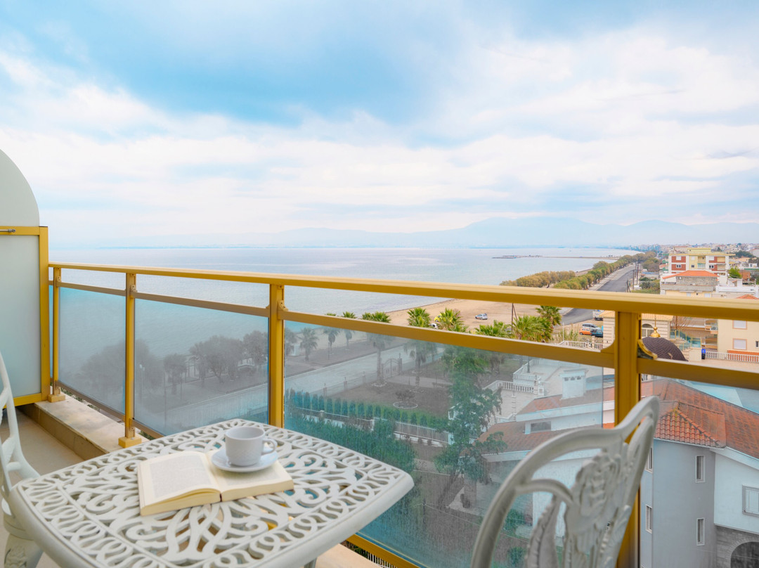 Eona Beach Resort By Greek Pride