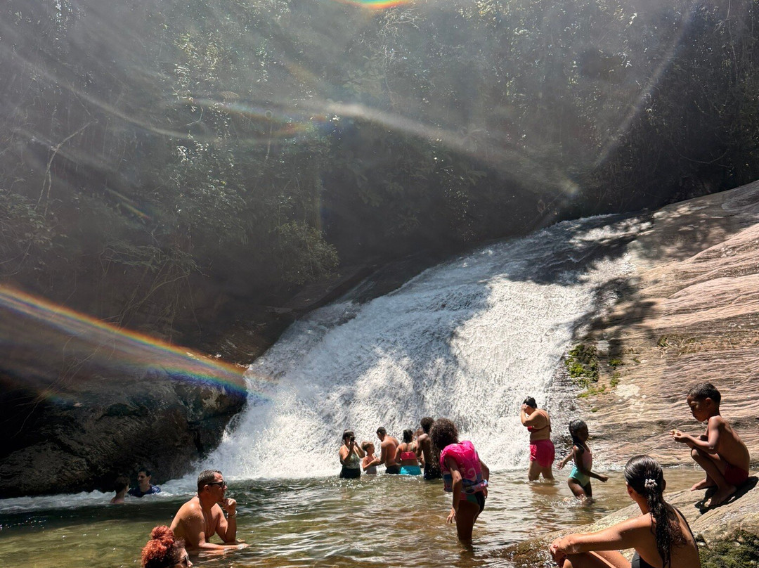 Deus Waterfall景点图片