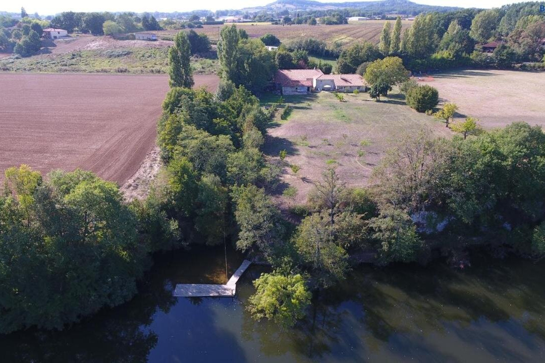 Location Chambres D'Hotes Clodeguy