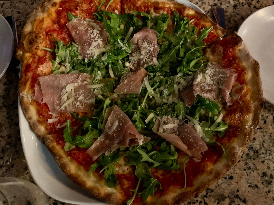 Capo Pazzo  Pizzeria