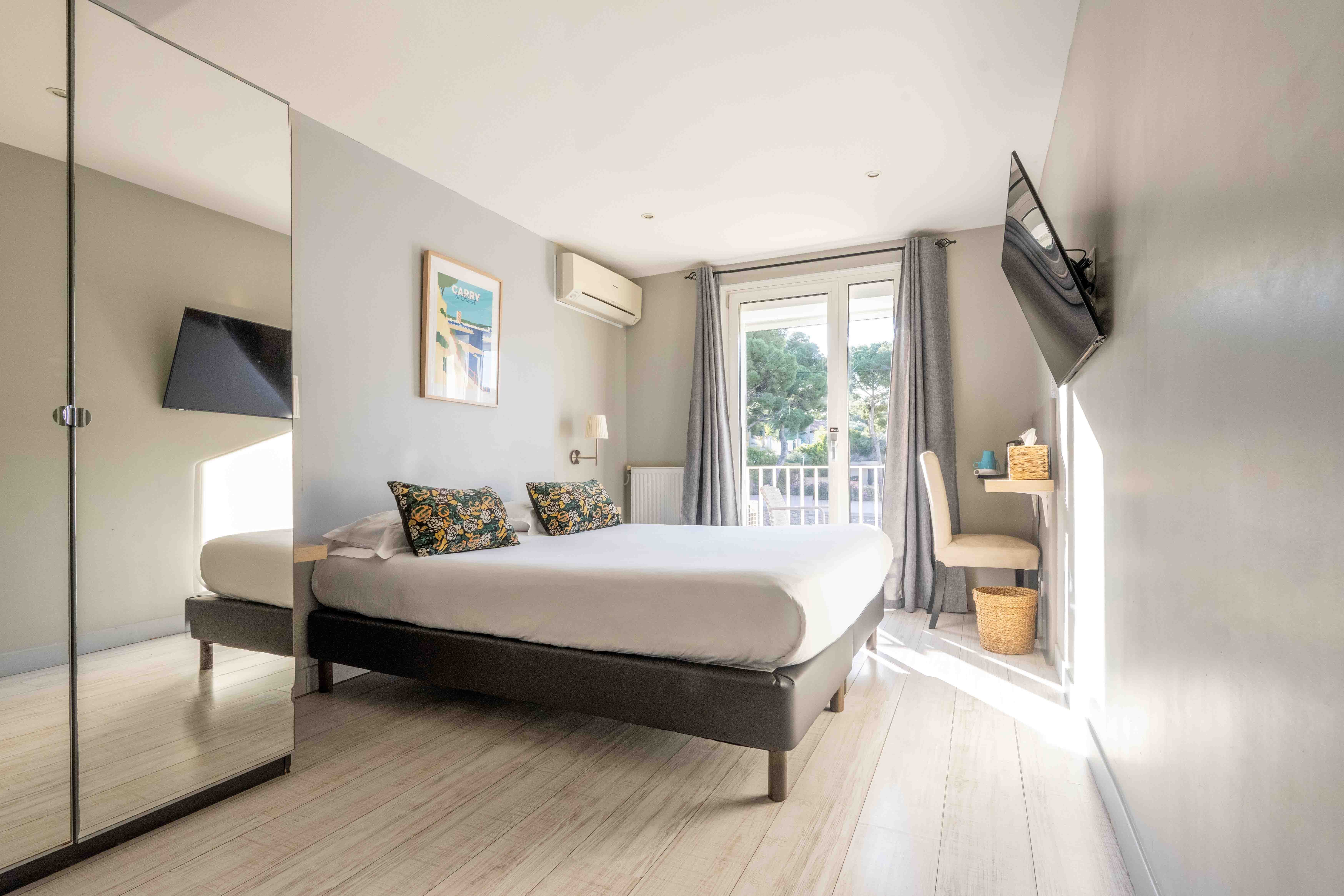 Hôtel La Tuilière-客卧