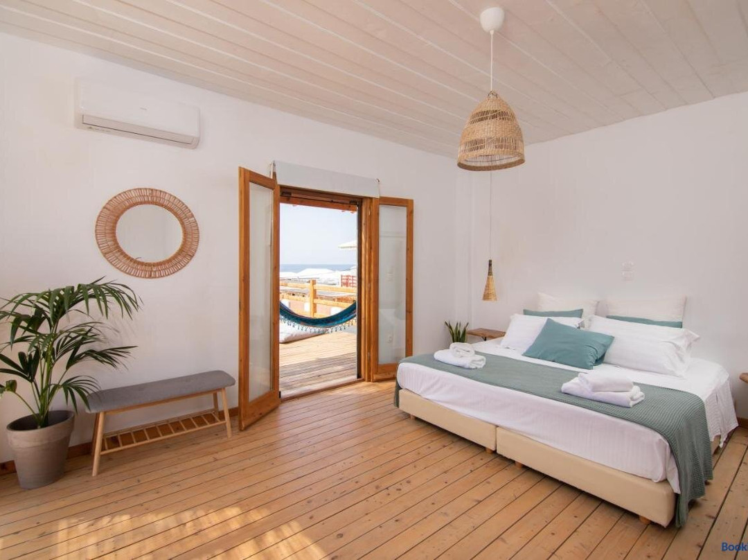 Sirens Beach Houses