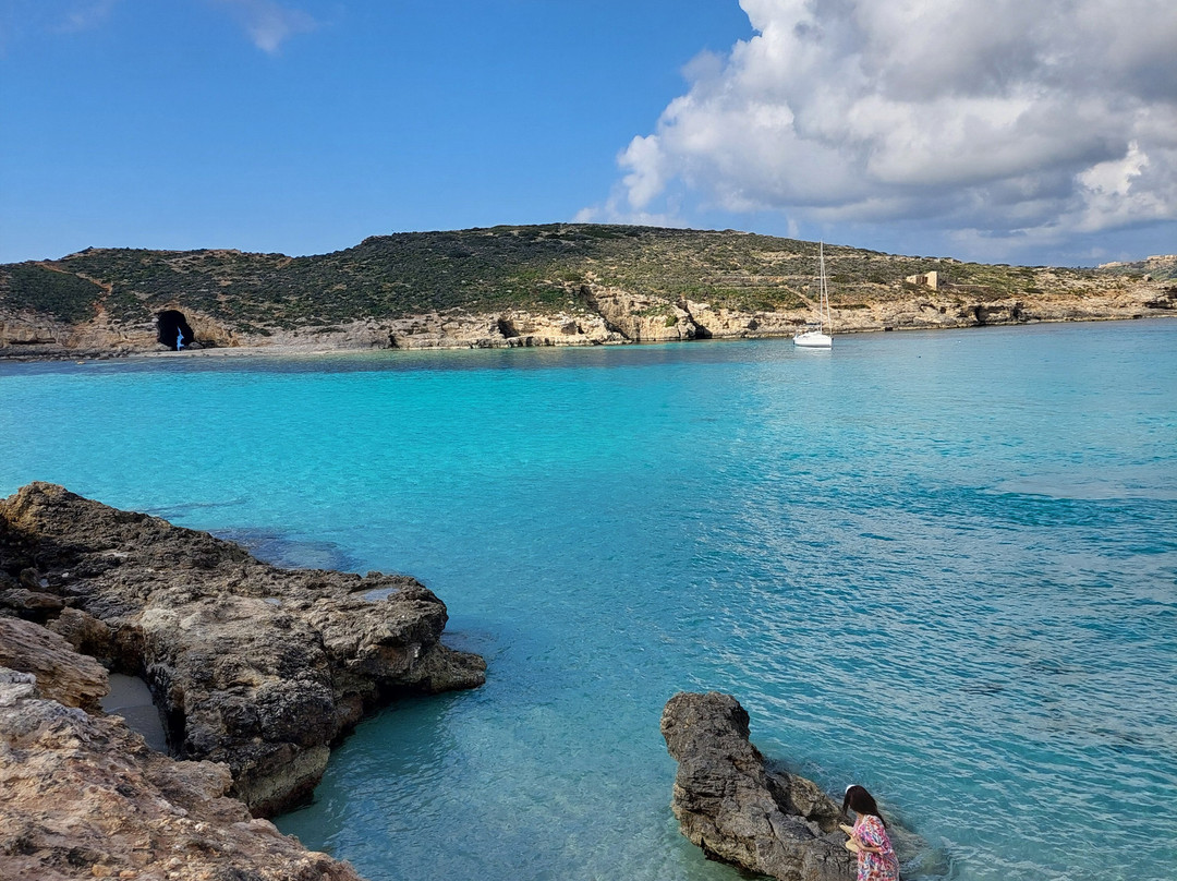 Bella Comino Ferry-姆贾尔必去景点