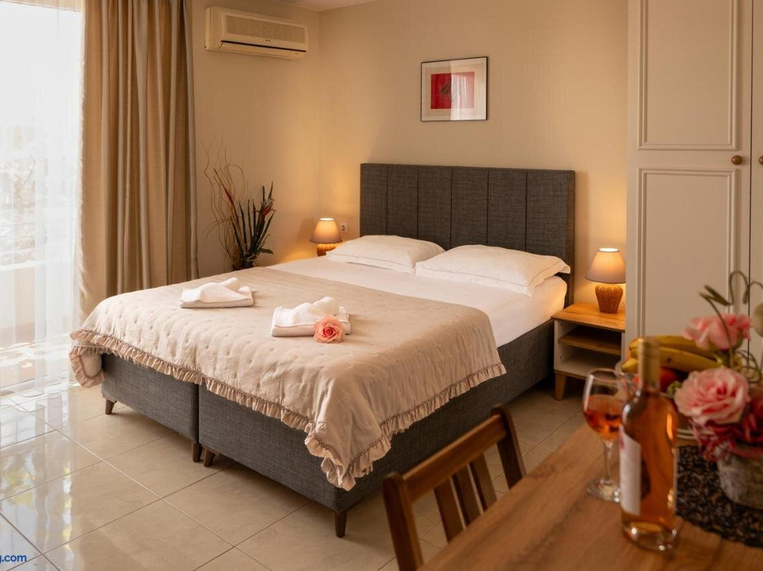 Hotel Rodos House