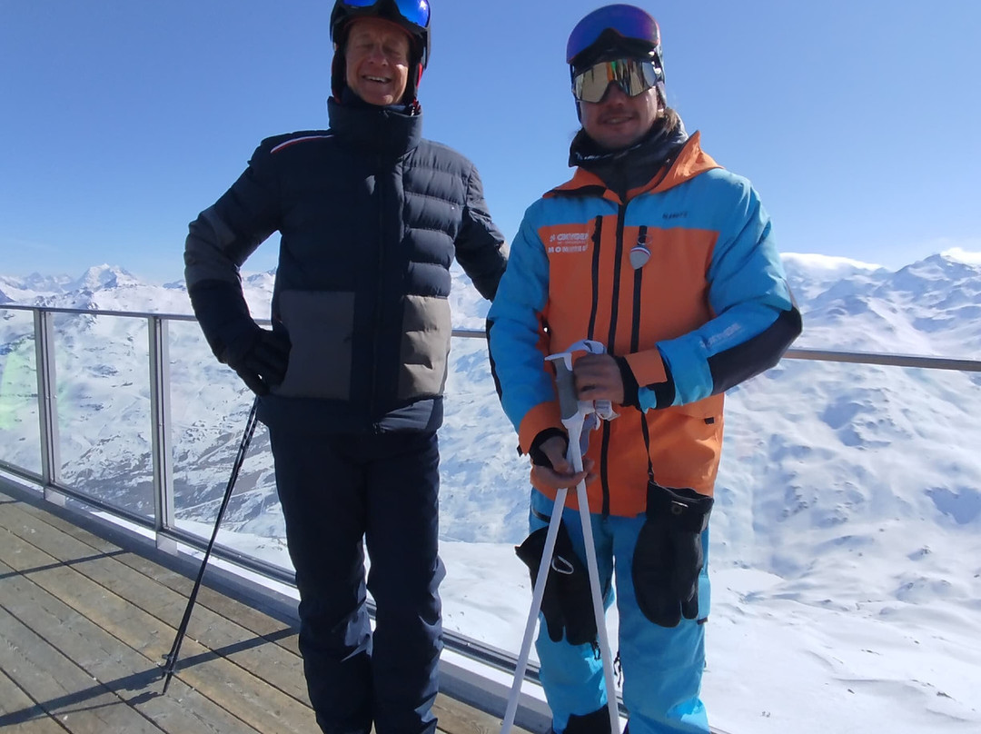 Oxygene Ski & Snowboard School Courchevel景点图片