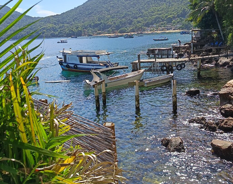 克鲁索旅馆主图