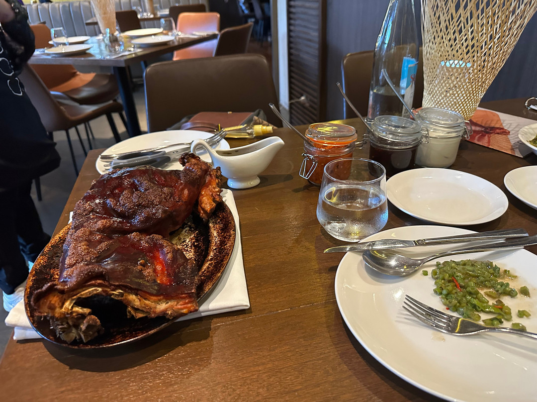 Cochi By Marvin Agustin