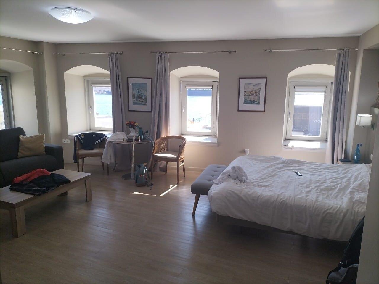 Diogenis Hotel-客卧