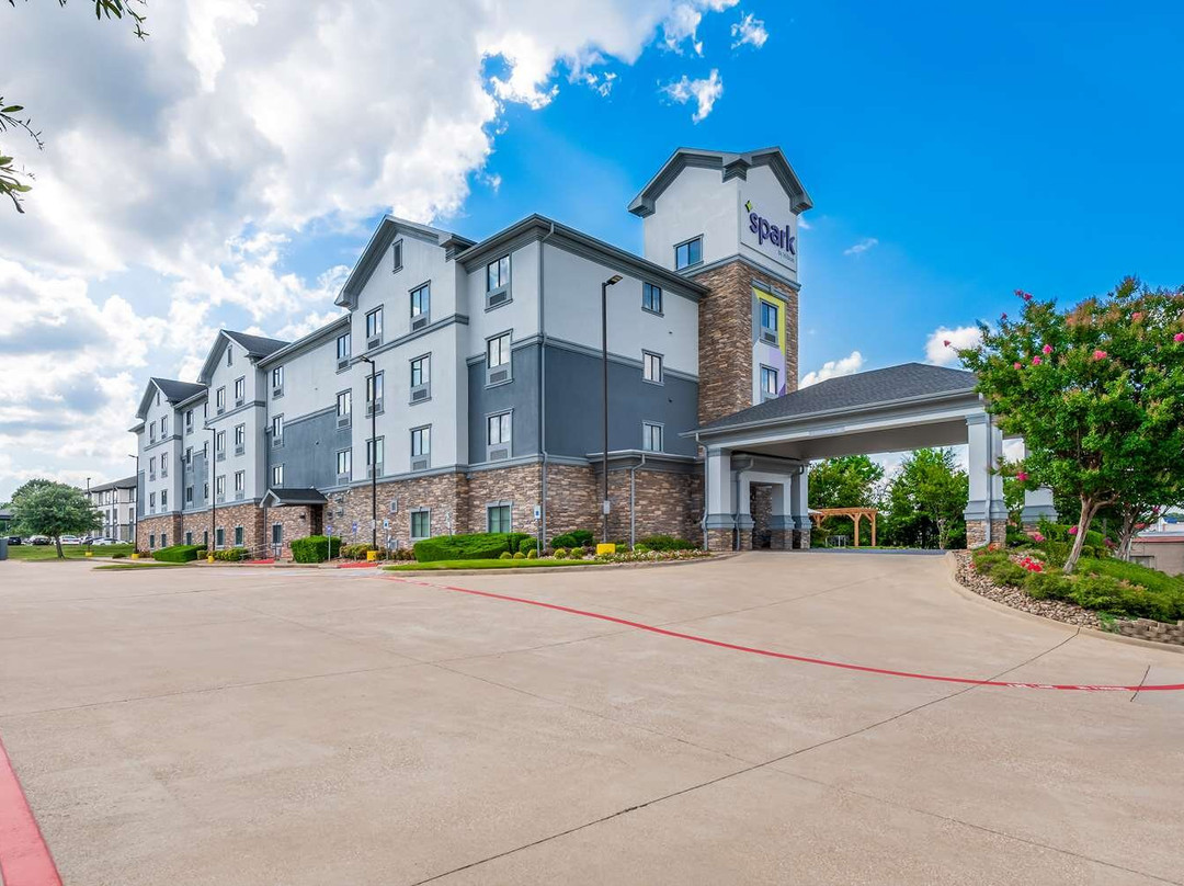 Spark by Hilton Longview