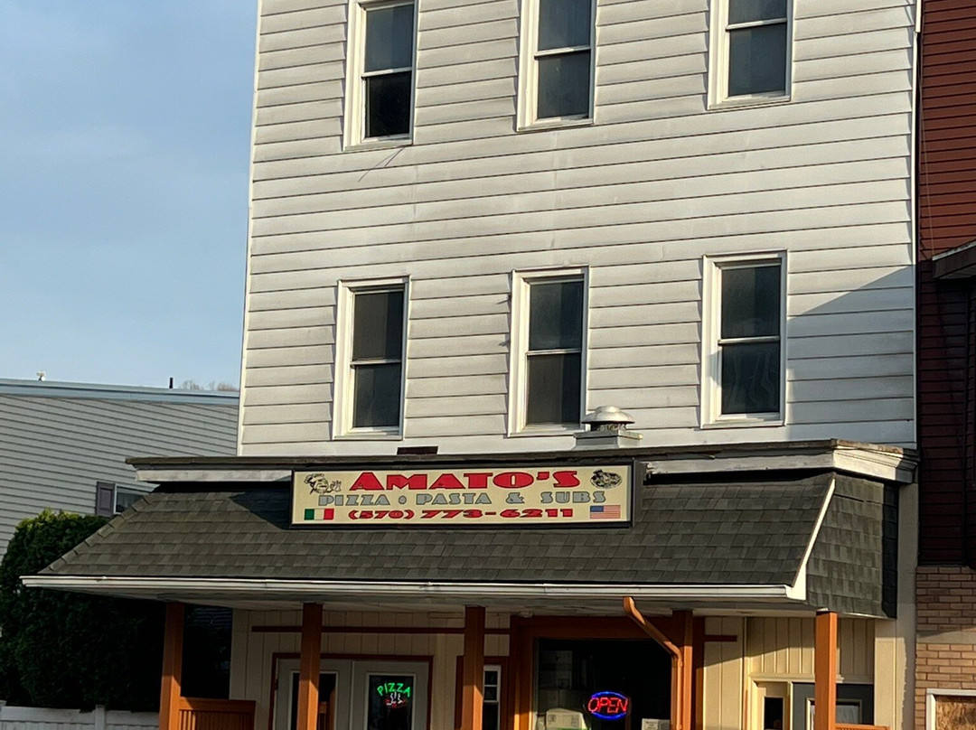 Amato Pizza