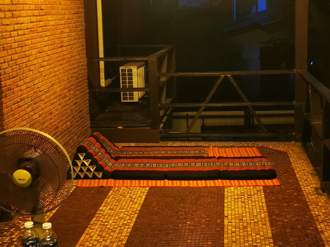 艾尤塔雅寺庙旅馆主图