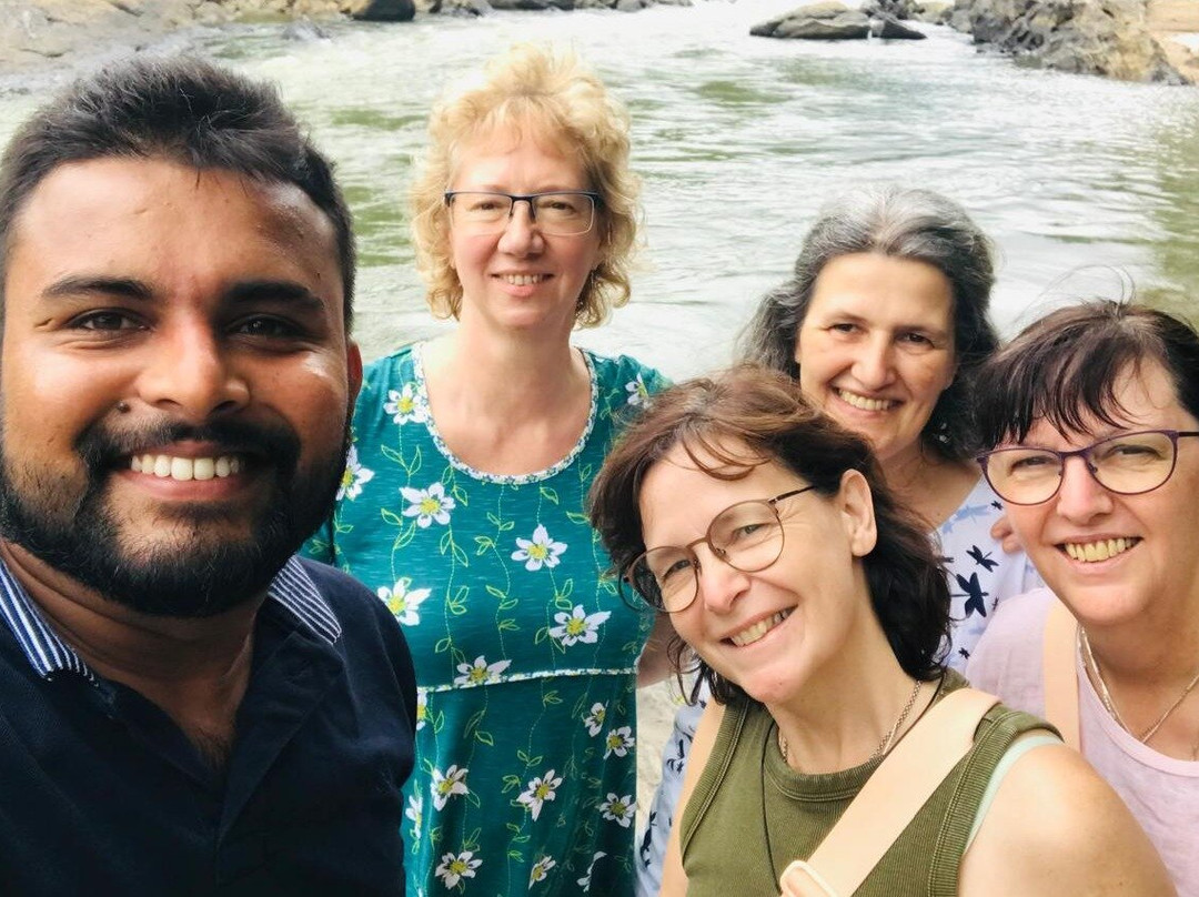 Radesh Tours Sri Lanka