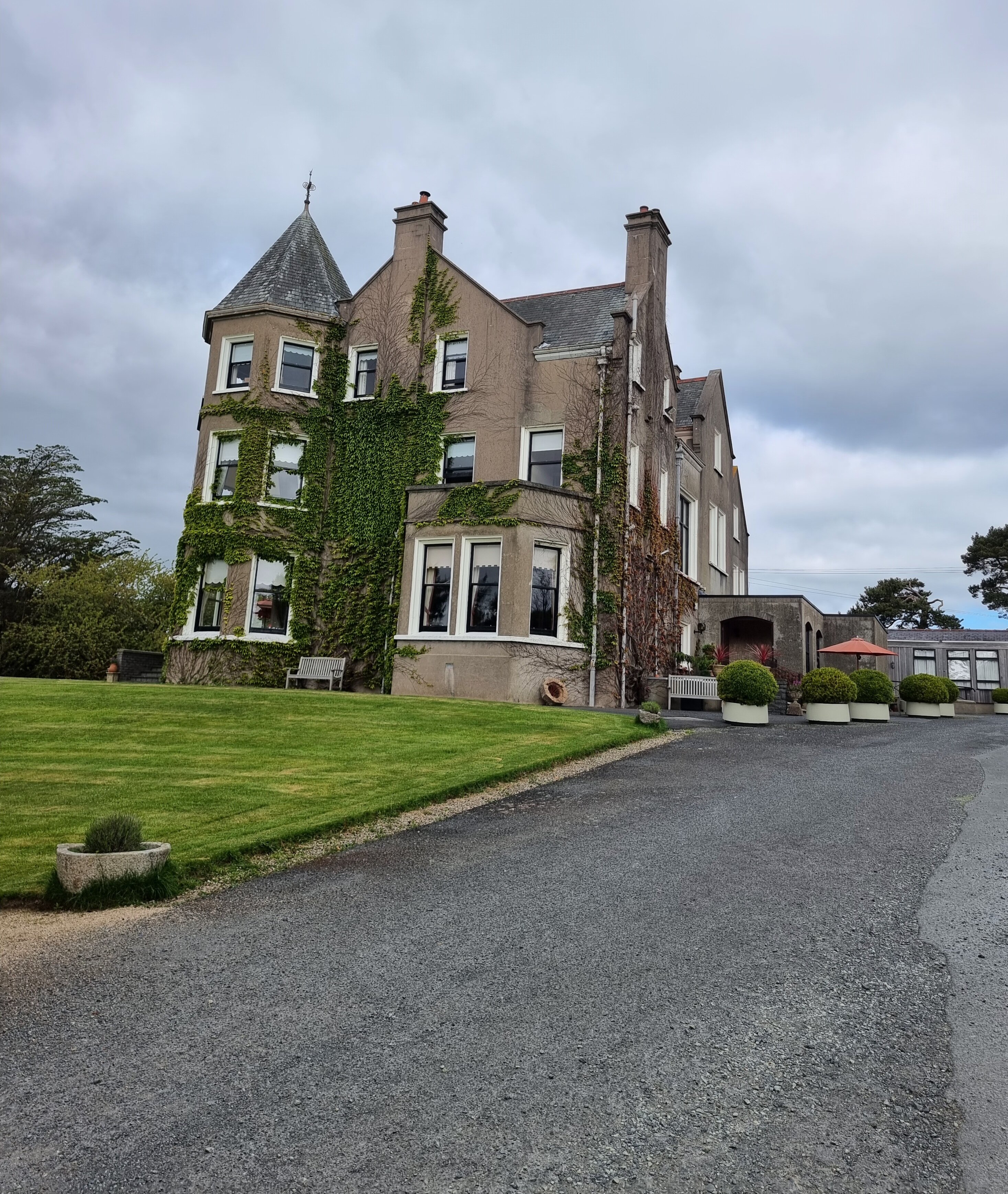 Enniskeen Country House Hotel-浴室